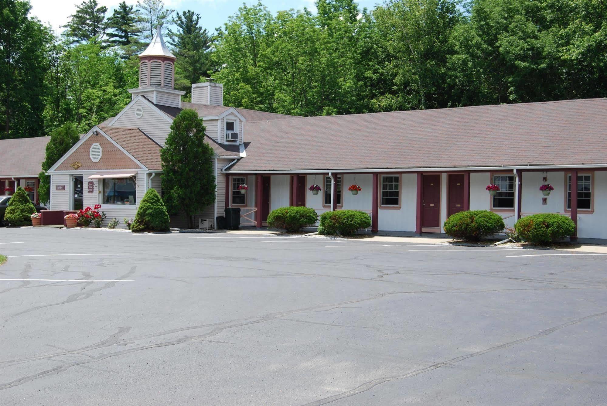 Lenox Inn Extérieur photo