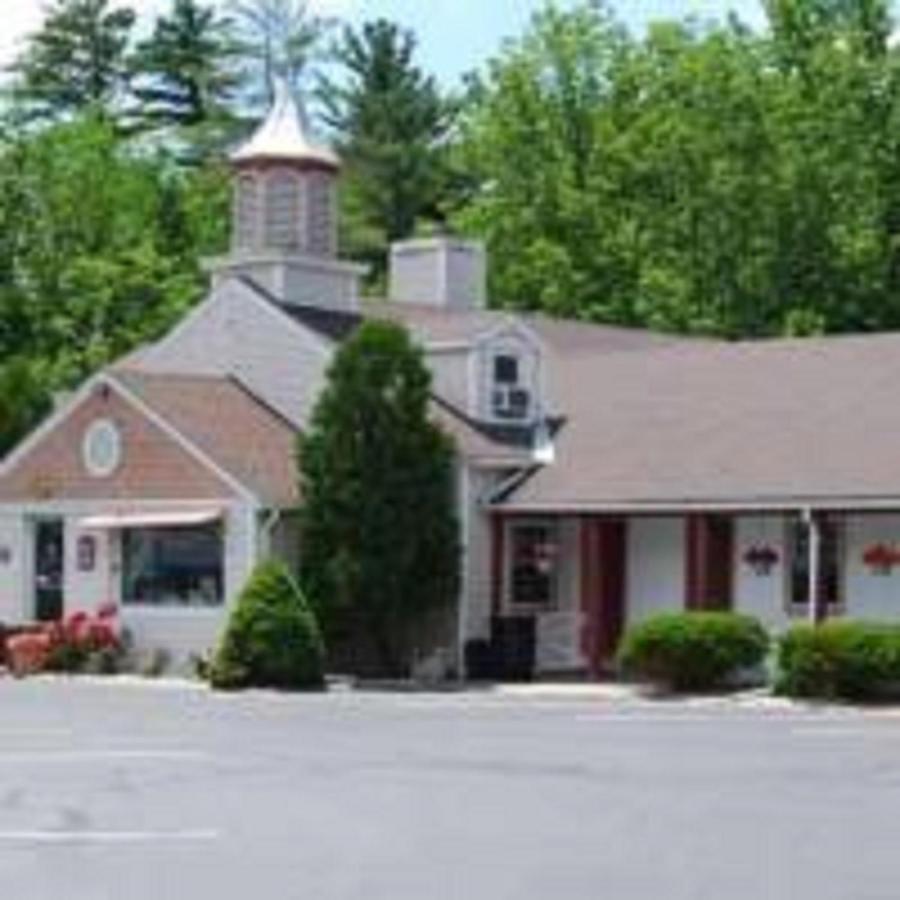 Lenox Inn Extérieur photo